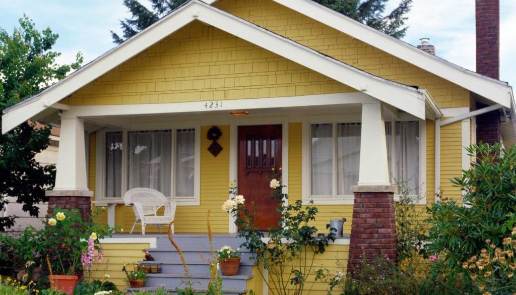 Meet-Wellingtons-Professional-Team-for-Exterior-Painting-Projects.jpeg