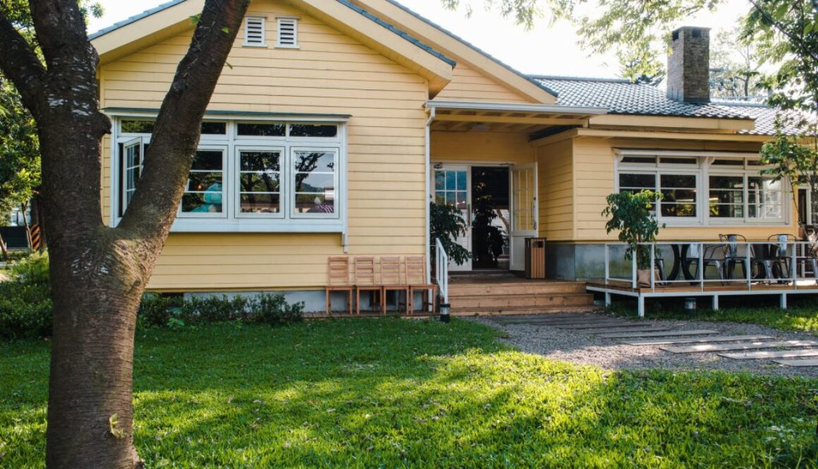 The AAA Painters Guide to Exterior Paint Finishes Choosing the Right Sheen for Your Wellington Home