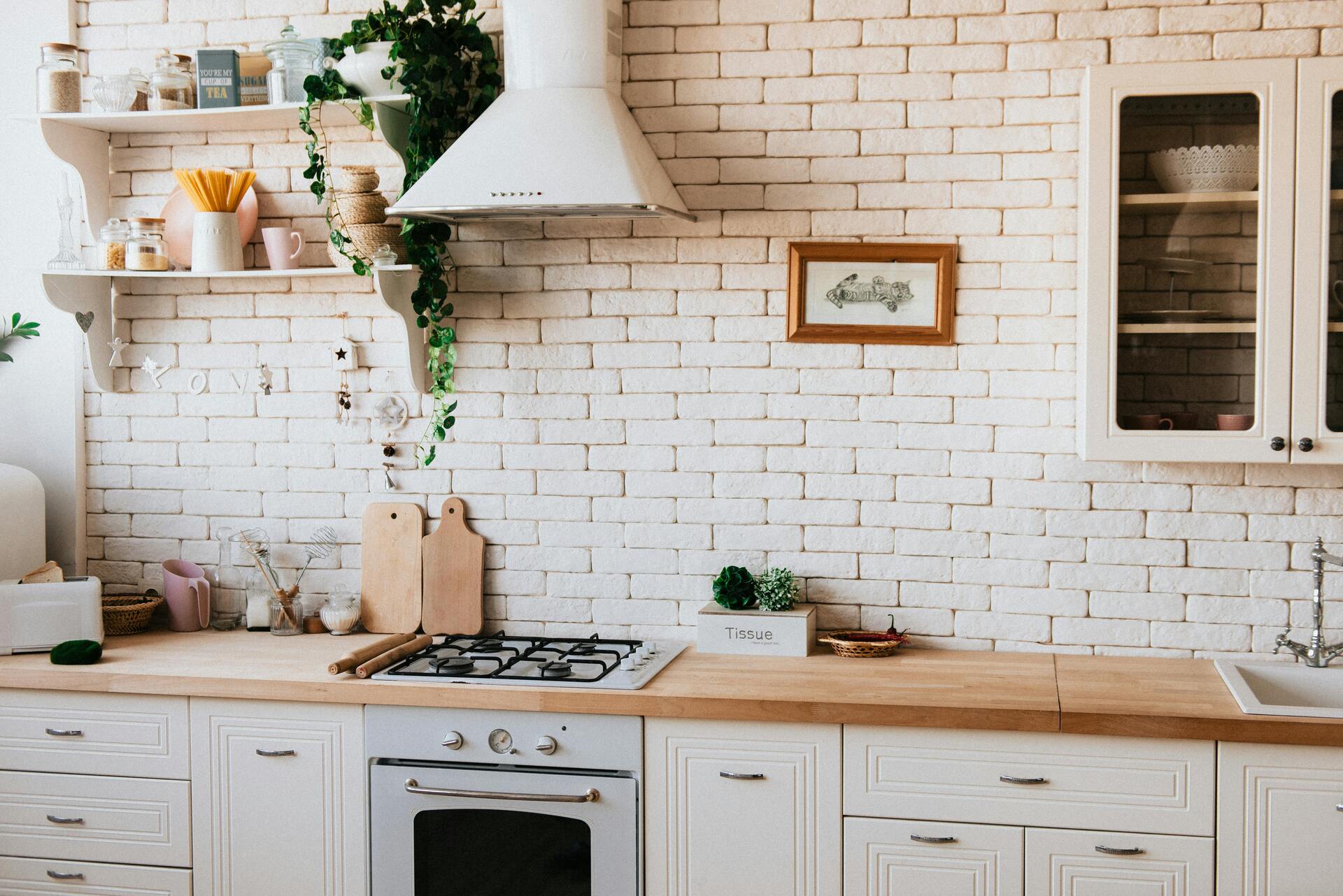 The-Art-of-Precision-Why-AAA-Painters-Professional-Wallpapering-Makes-All-the-Difference